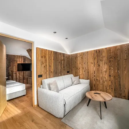 Pana Apartment
